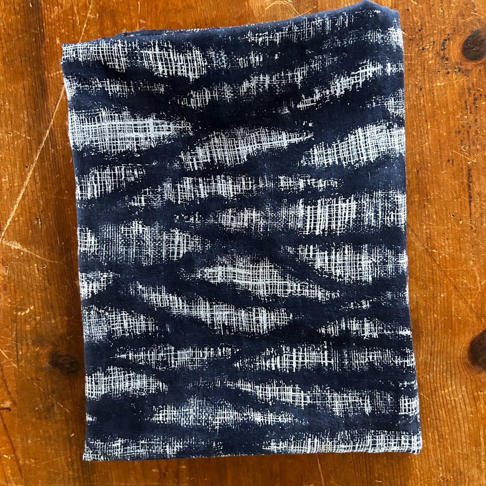 Beck Sondergaard luxury Danish indigo cotton scarf/pareo/wrap. - Picture 2 of 9